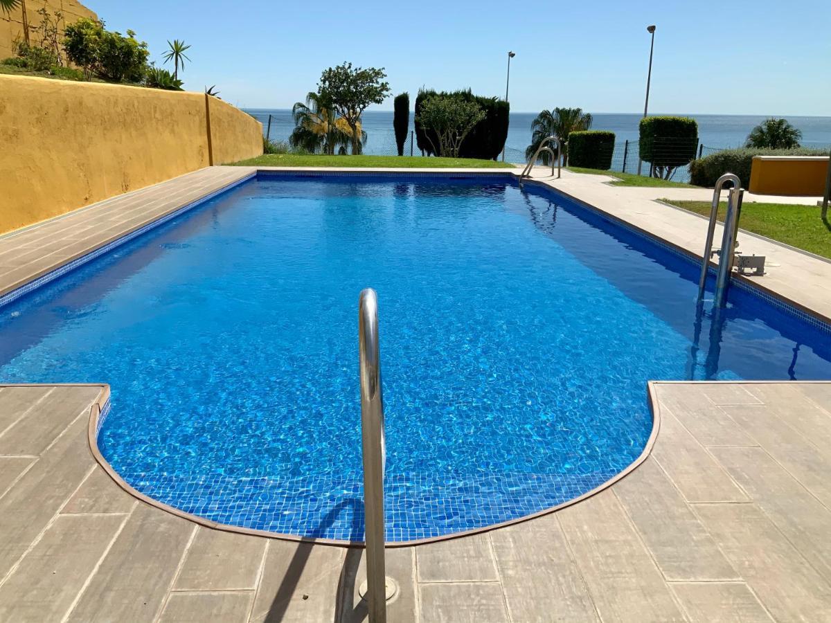 Apartamento De 2 Dormitorios, Gran Terraza, Vistas Al Mar Cerca Playa Carvajal Benalmádena Exterior foto