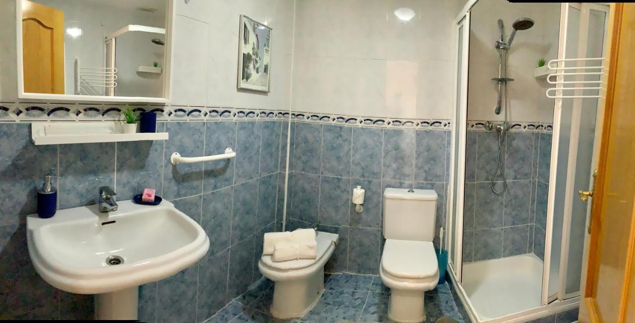 Apartamento De 2 Dormitorios, Gran Terraza, Vistas Al Mar Cerca Playa Carvajal Benalmádena Exterior foto