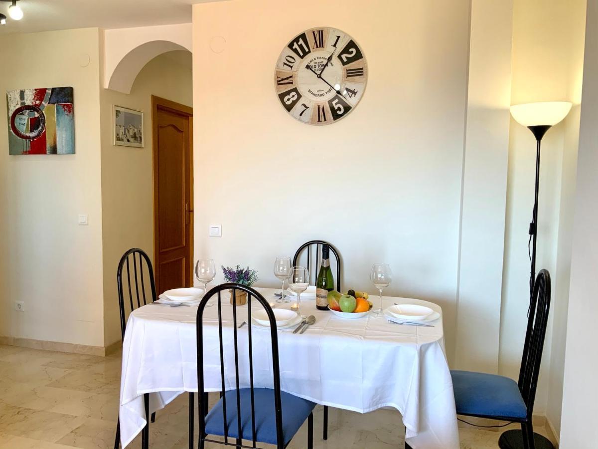 Apartamento De 2 Dormitorios, Gran Terraza, Vistas Al Mar Cerca Playa Carvajal Benalmádena Exterior foto