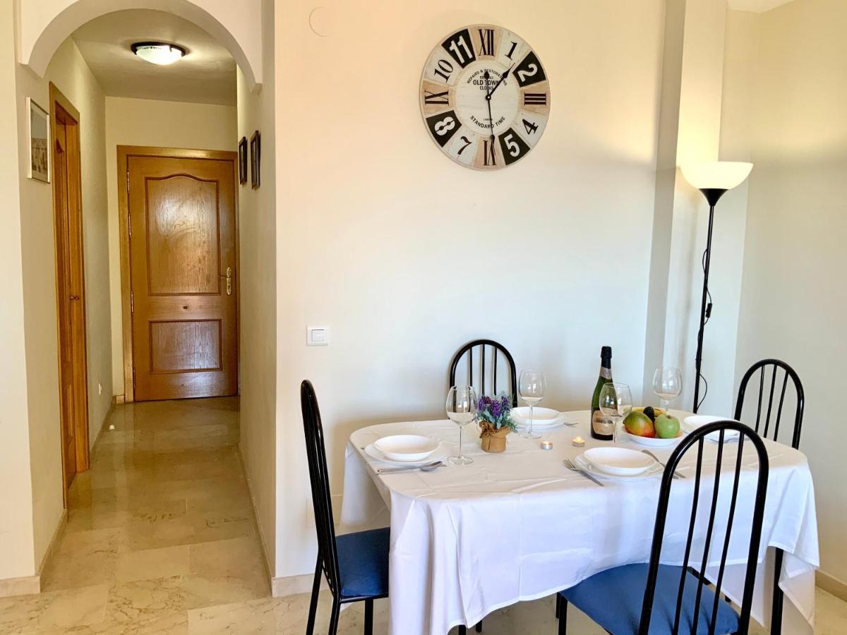 Apartamento De 2 Dormitorios, Gran Terraza, Vistas Al Mar Cerca Playa Carvajal Benalmádena Exterior foto