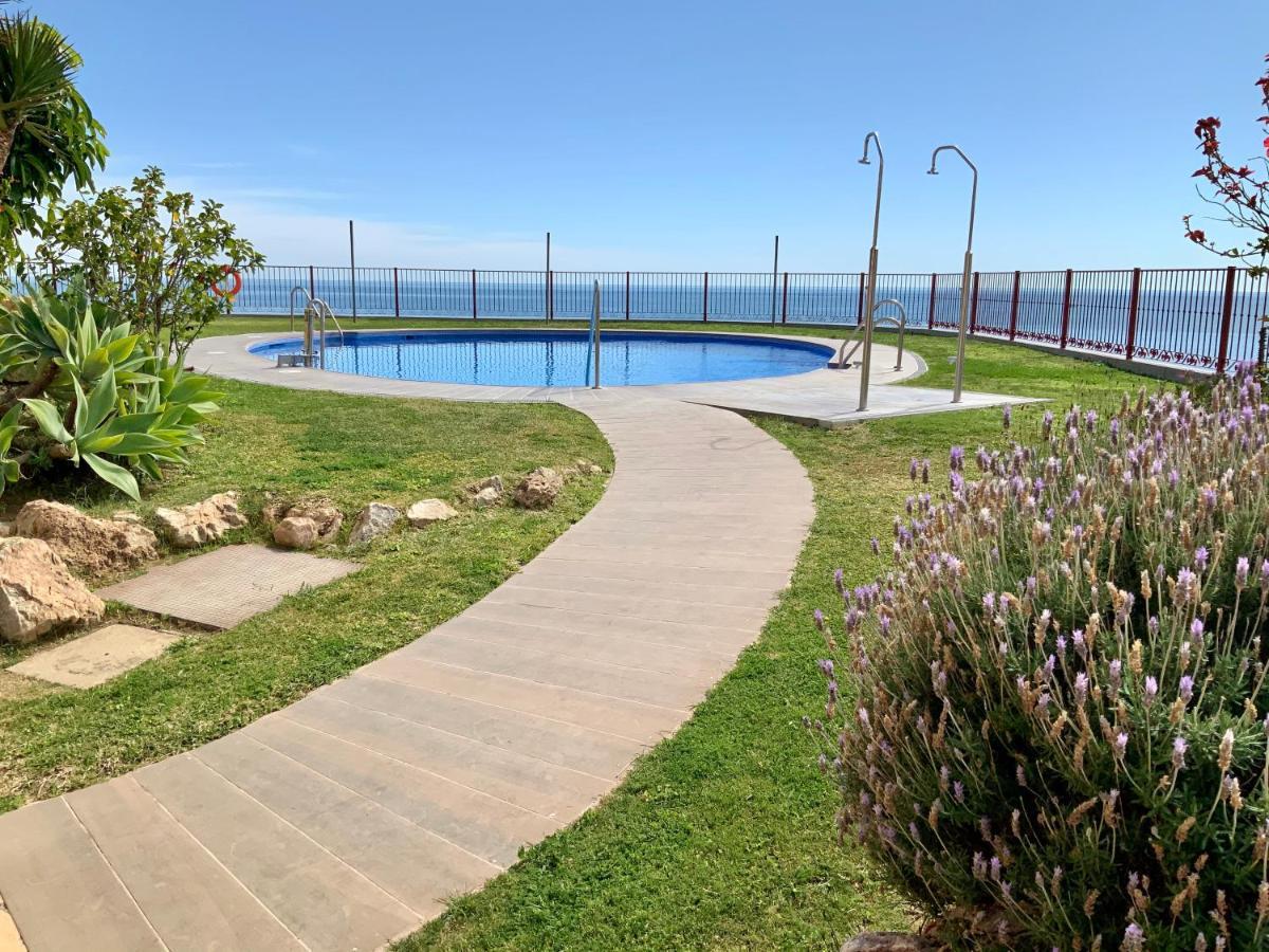 Apartamento De 2 Dormitorios, Gran Terraza, Vistas Al Mar Cerca Playa Carvajal Benalmádena Exterior foto