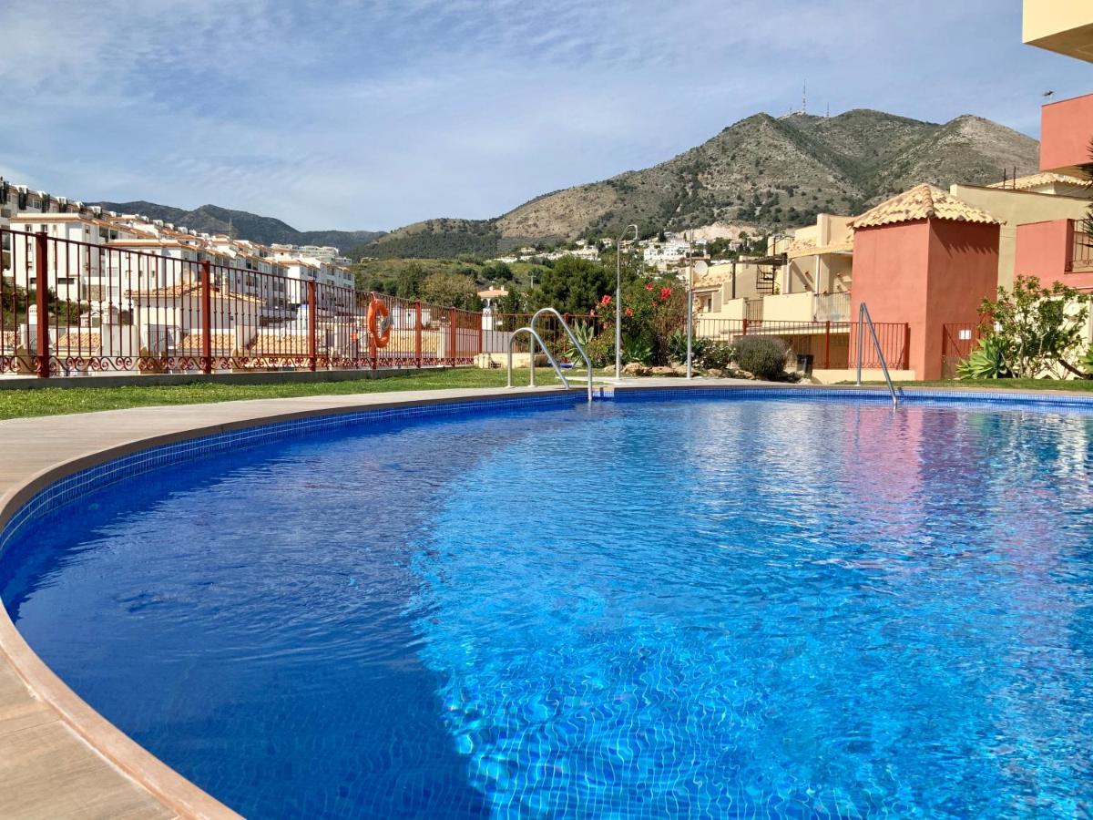 Apartamento De 2 Dormitorios, Gran Terraza, Vistas Al Mar Cerca Playa Carvajal Benalmádena Exterior foto