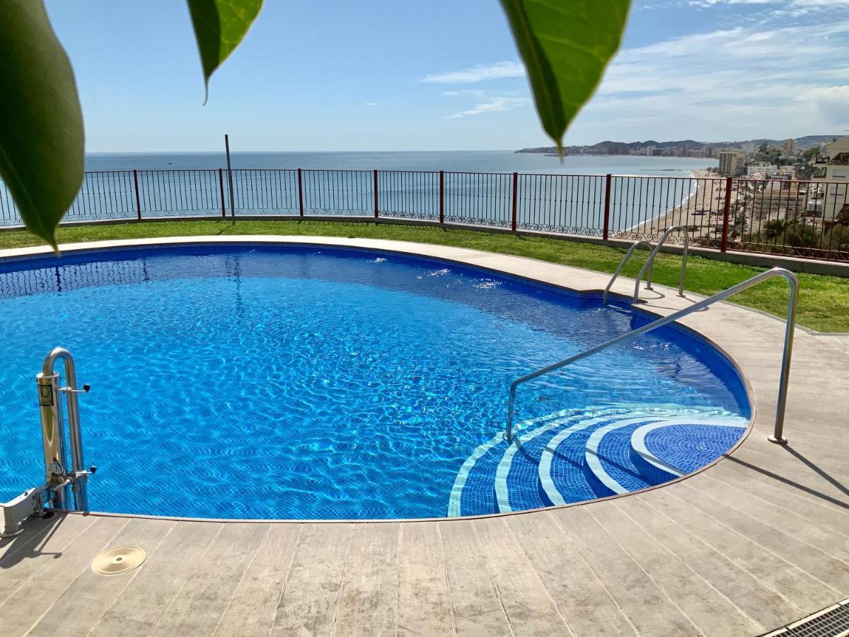 Apartamento De 2 Dormitorios, Gran Terraza, Vistas Al Mar Cerca Playa Carvajal Benalmádena Exterior foto